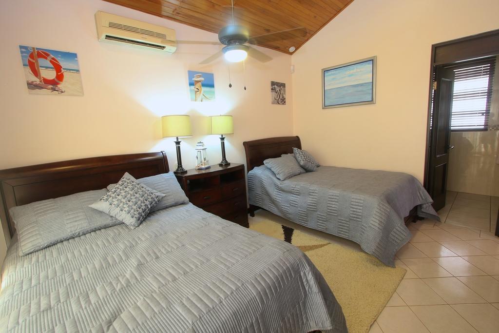 The Lighthouse Ocotal Villa Coco Room photo